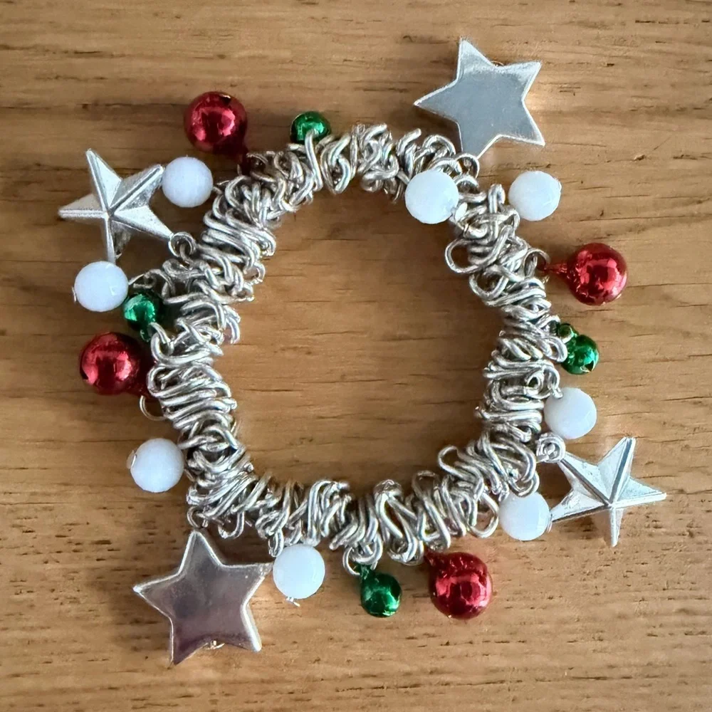 Christmas Charm Bracelet Stretch Silver Tone Stars Bells Holiday Jewelry